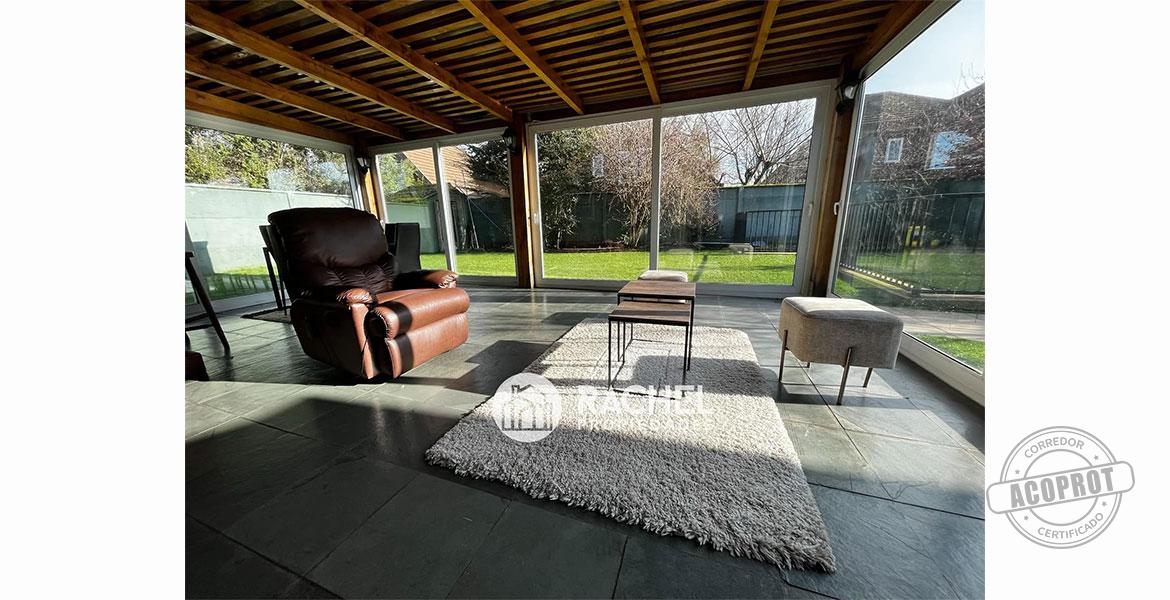 SE VENDE PRECIOSA CASA EN PASAJE CERRADO TIPO CONDOMINIO-BARRIO INGLÉS
