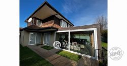 SE VENDE PRECIOSA CASA EN PASAJE CERRADO TIPO CONDOMINIO-BARRIO INGLÉS