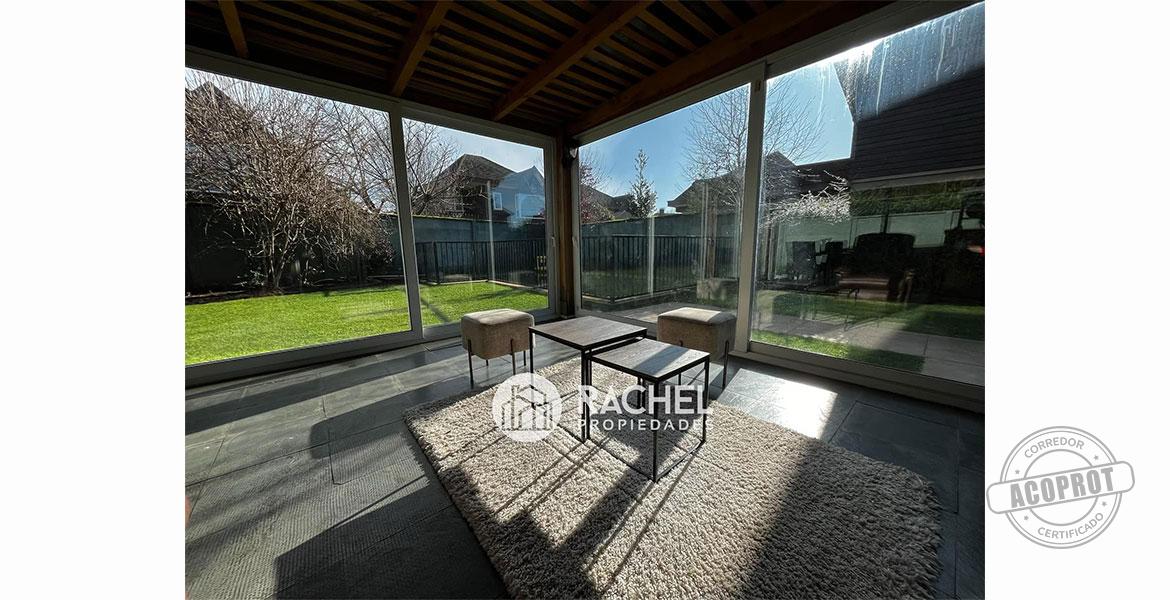SE VENDE PRECIOSA CASA EN PASAJE CERRADO TIPO CONDOMINIO-BARRIO INGLÉS
