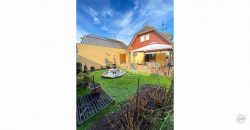 SE VENDE CASA EN LOMAS DE MIRASUR, BARRIO CONSOLIDADO Y DE ALTA PLUSVALIA
