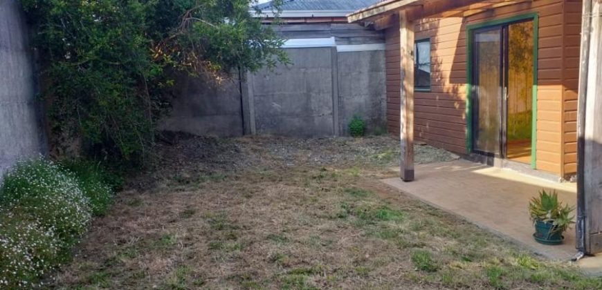 VENDO CASA EN VALDIVIA