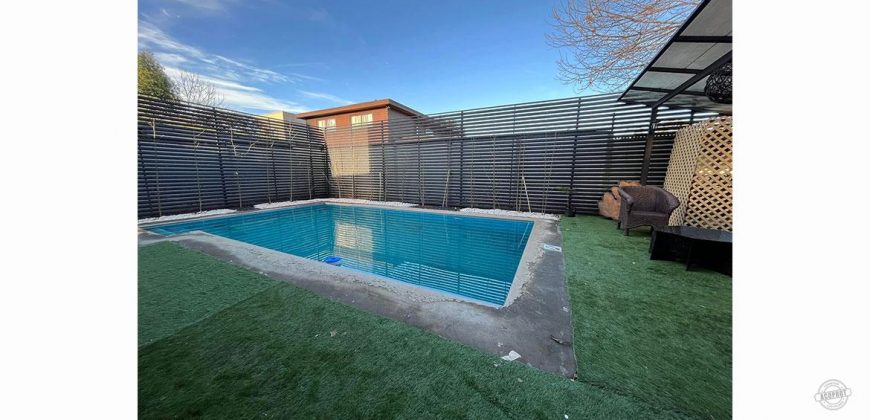 SE VENDE HERMOSA CASA CON MODERNO CONCEPTO ABIERTO COMPLETAMENTE REMODELADA