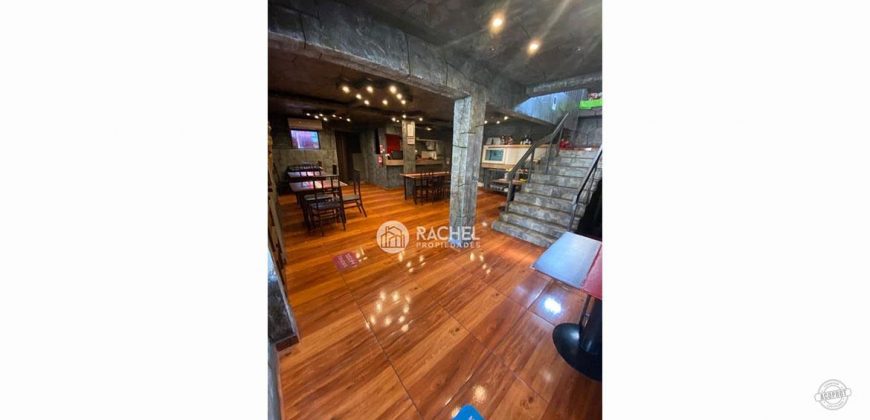 SE VENDE DERECHO DE LLAVE RESTAURANT PERUANO EXCELENTE UBICACION