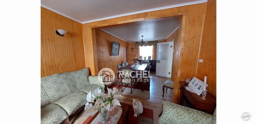 SE VENDE AMPLIA PROPIEDAD UBICADA SECTOR PUEBLO NUEVO