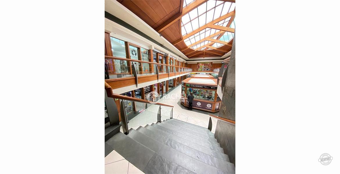 SE ARRIENDA LOCAL COMERCIAL GALERIA FOURCADE