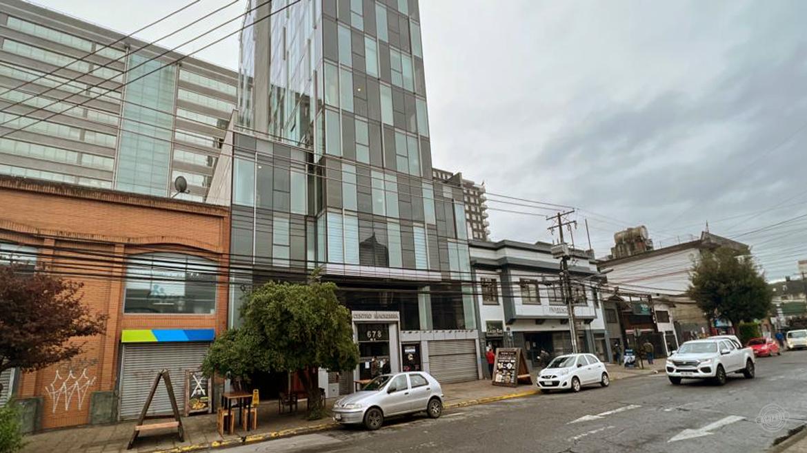 Arrendamos oficina amoblada en Edificio Centro Mackenna