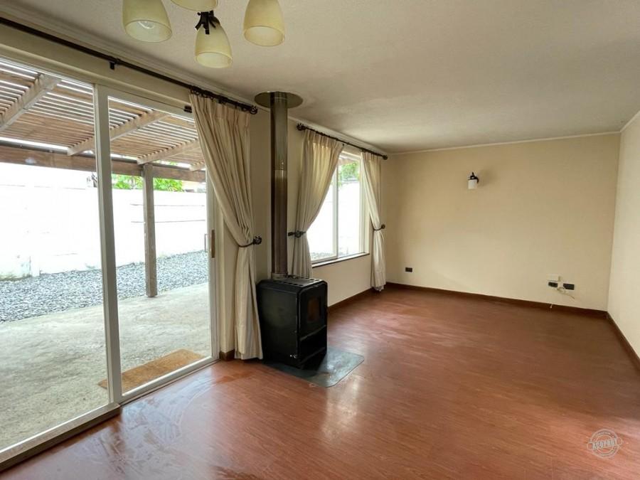 SE VENDE CASA EN VILLA LAS MARIPOSAS