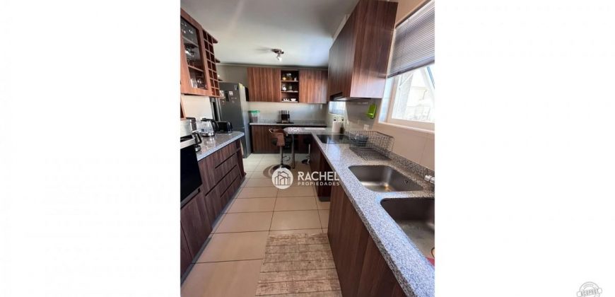 SE VENDE IMPECABLE CASA CON ALTA EFICIENCIA ENERGÉTICA – BARRIO GERMANIA