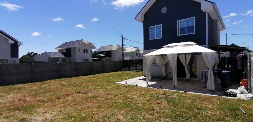 Se vende hermosa casa , Condominio Las Araucarias, Temuco.