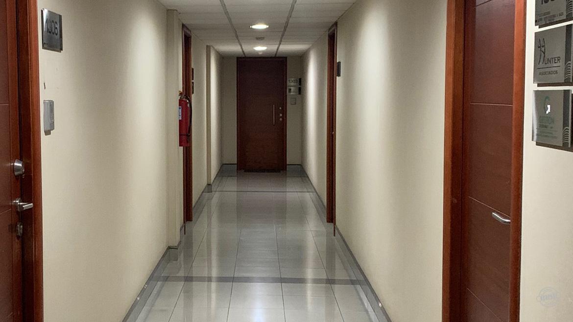 Arrendamos amplia oficina en pleno Centro de Temuco