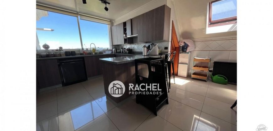 SE VENDE MARAVILLOSO PENTHOUSE REMODELADO EN EXCLUSIVO CONDOMINIO- MEJOR SECTOR DE TEMUCO