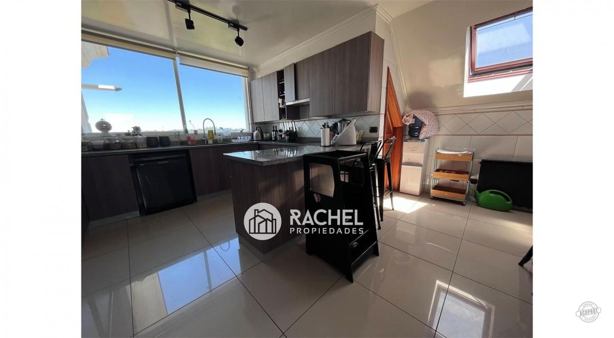 SE VENDE MARAVILLOSO PENTHOUSE REMODELADO EN EXCLUSIVO CONDOMINIO- MEJOR SECTOR DE TEMUCO