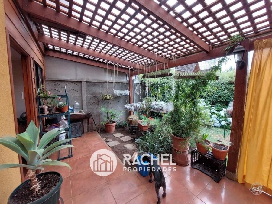 EN VENTA CASA DE 3 DORMITORIOS 3 BAÑOS EN LOMAS DE MIRASUR