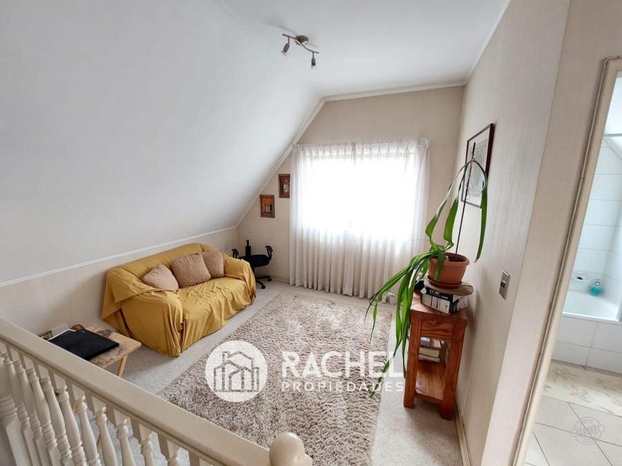 EN VENTA CASA DE 3 DORMITORIOS 3 BAÑOS EN LOMAS DE MIRASUR