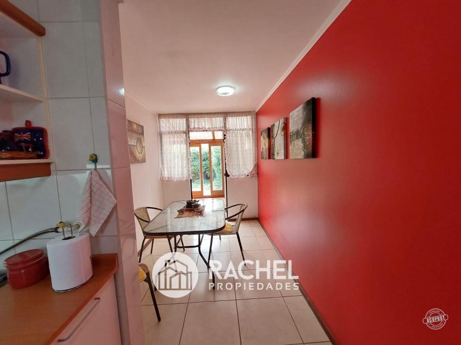EN VENTA CASA DE 3 DORMITORIOS 3 BAÑOS EN LOMAS DE MIRASUR
