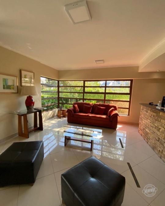 Arriendo Dpto completamente Amoblado Edificio Lyon