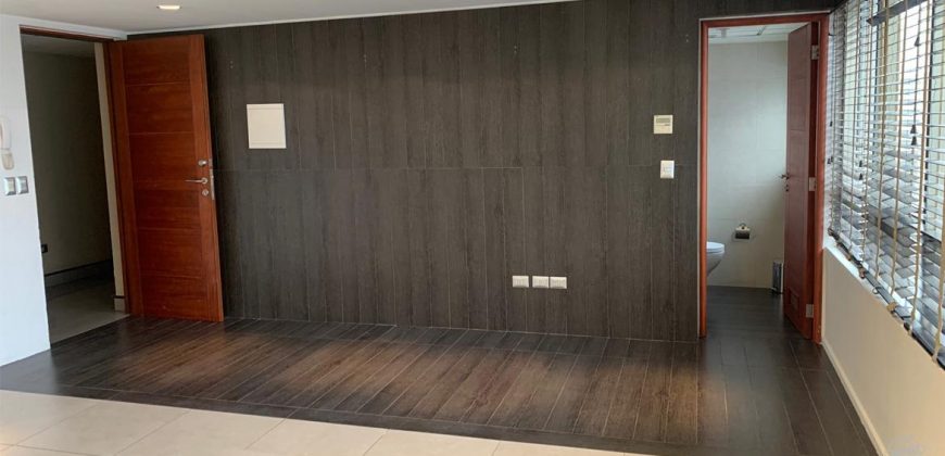 Arrendamos amplia oficina en pleno Centro de Temuco