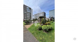 SE ARRIENDA SOLEADO DEPARTAMENTO – CONDOMINIO LOS CONQUISTADORES