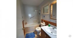 SE VENDE LINDA CASA EN TRANQUILO Y PRIVILEGIADO ENTORNO