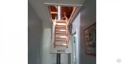 SE VENDE LINDA CASA EN TRANQUILO Y PRIVILEGIADO ENTORNO