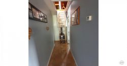 SE VENDE LINDA CASA EN TRANQUILO Y PRIVILEGIADO ENTORNO
