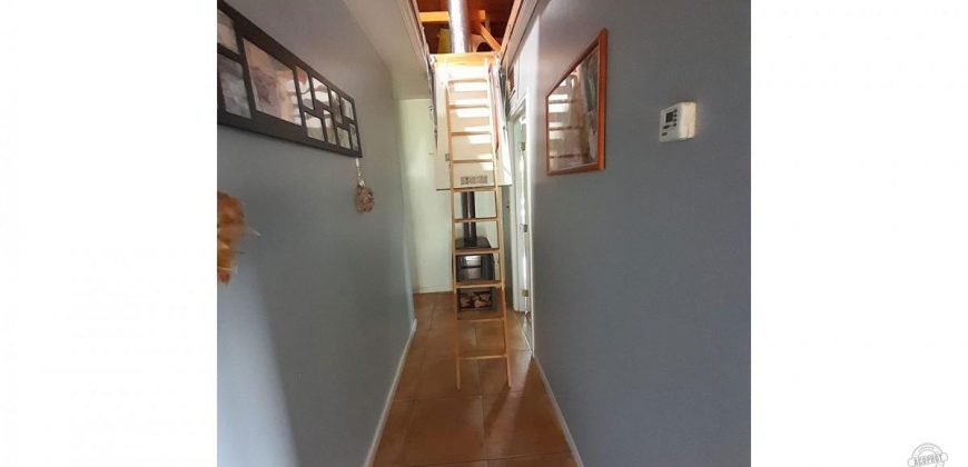 SE VENDE LINDA CASA EN TRANQUILO Y PRIVILEGIADO ENTORNO