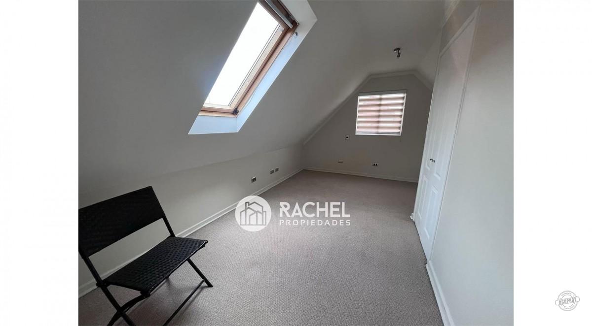 SE ARRIENDA IMPECABLE CASA DE 4D- SECTOR LAS ENCINAS