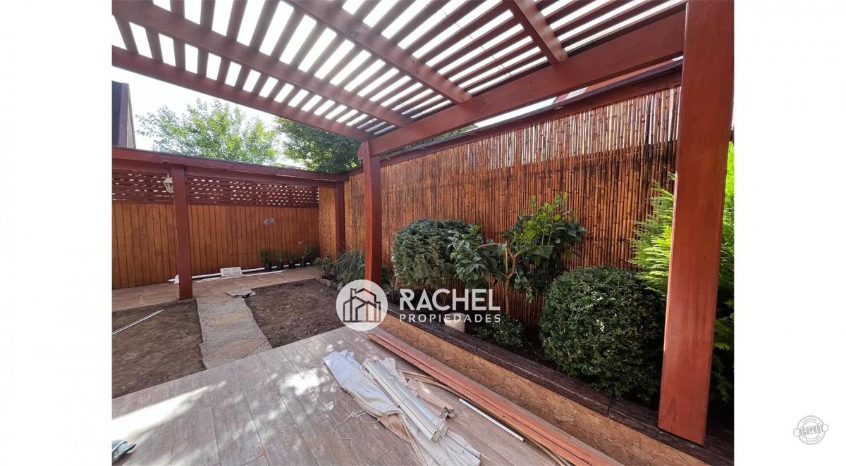 SE ARRIENDA IMPECABLE CASA DE 4D- SECTOR LAS ENCINAS