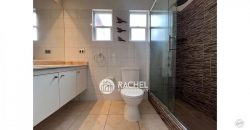 SE ARRIENDA IMPECABLE CASA DE 4D- SECTOR LAS ENCINAS