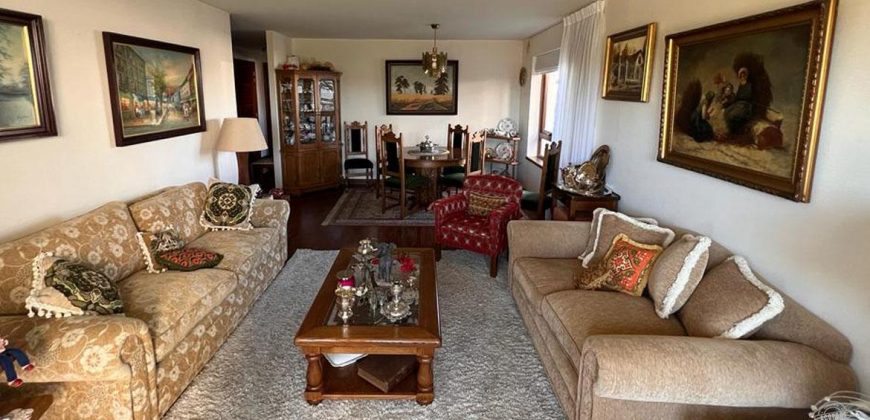 Vendemos amplio departamento en cumbres del sur