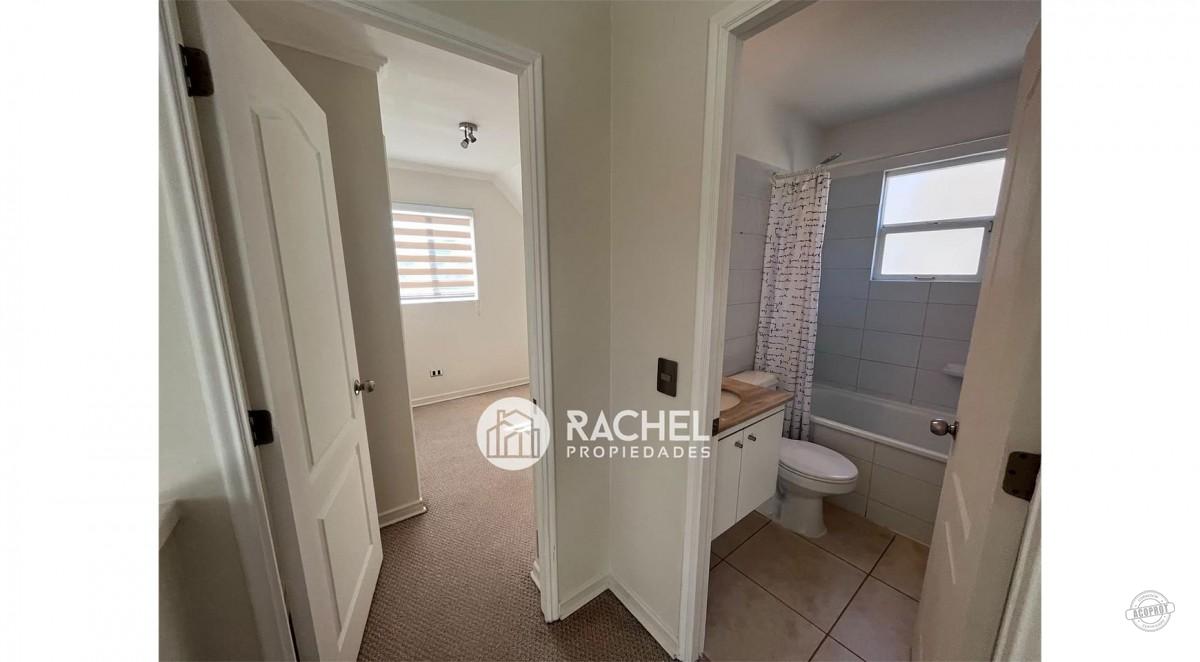 SE ARRIENDA IMPECABLE CASA DE 4D- SECTOR LAS ENCINAS