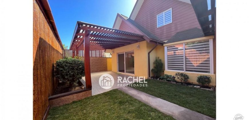 SE ARRIENDA IMPECABLE CASA DE 4D- SECTOR LAS ENCINAS