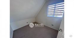 SE ARRIENDA IMPECABLE CASA DE 4D- SECTOR LAS ENCINAS