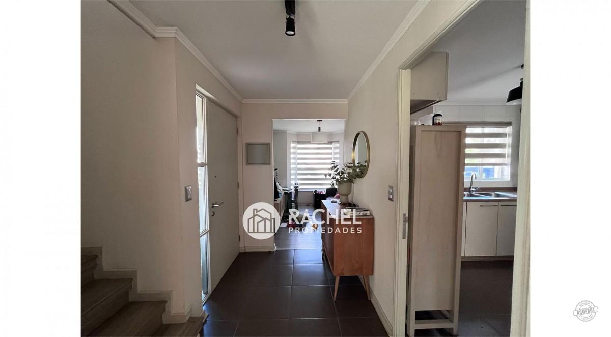SE VENDE HERMOSA CASA ÚLTIMA ETAPA CONDOMINIO ALTOS DEL MAIPO