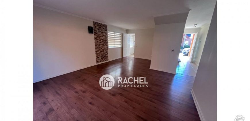 SE ARRIENDA IMPECABLE CASA DE 4D- SECTOR LAS ENCINAS