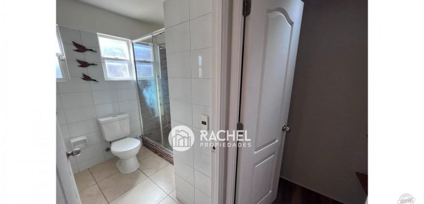 SE ARRIENDA IMPECABLE CASA DE 4D- SECTOR LAS ENCINAS