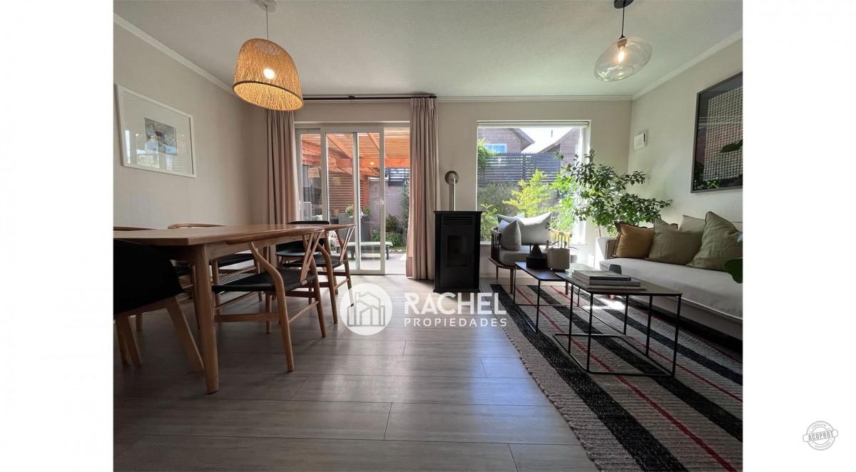 SE VENDE HERMOSA CASA ÚLTIMA ETAPA CONDOMINIO ALTOS DEL MAIPO