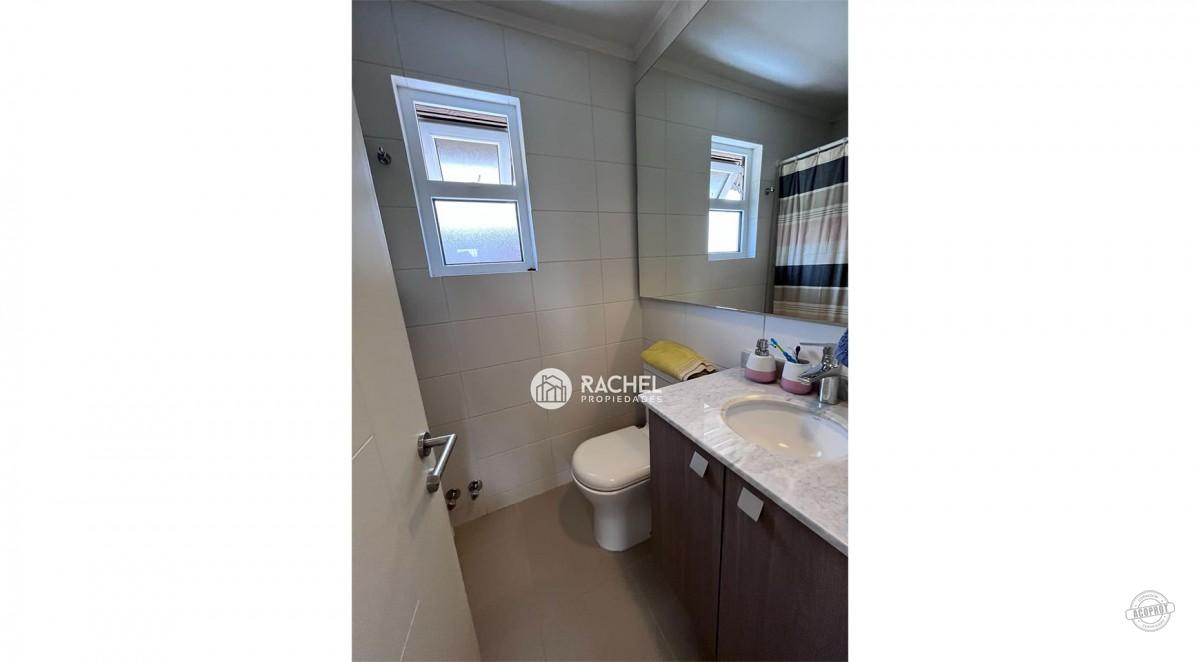 SE VENDE HERMOSA CASA ÚLTIMA ETAPA CONDOMINIO ALTOS DEL MAIPO