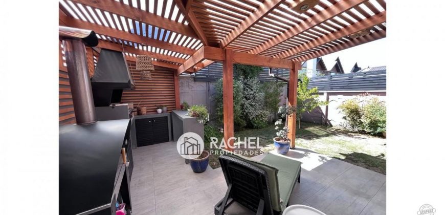 SE VENDE HERMOSA CASA ÚLTIMA ETAPA CONDOMINIO ALTOS DEL MAIPO