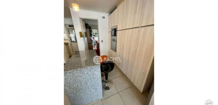 EN VENTA CASA DE 3 DORMITORIOS EN ALTOS DE MIRASUR