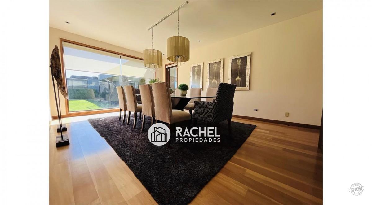 ESPECTACULAR Y MODERNA CASA EN EXCLUSIVO CONDOMINIO