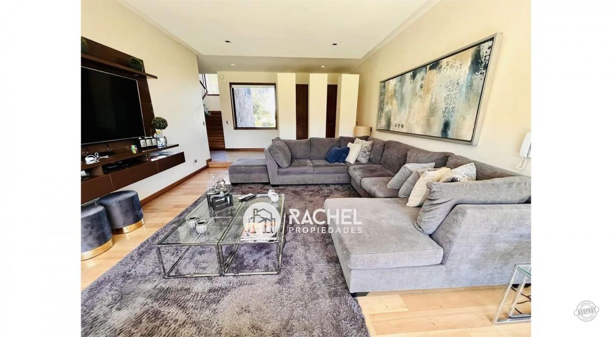 ESPECTACULAR Y MODERNA CASA EN EXCLUSIVO CONDOMINIO