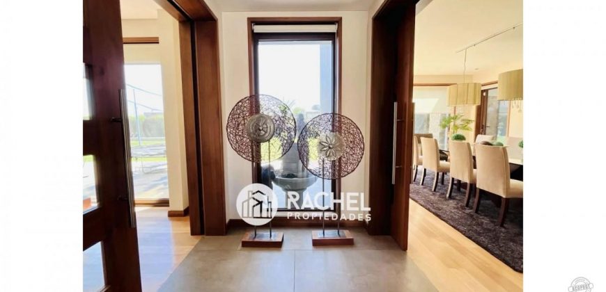 ESPECTACULAR Y MODERNA CASA EN EXCLUSIVO CONDOMINIO