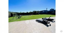 ESPECTACULAR Y MODERNA CASA EN EXCLUSIVO CONDOMINIO