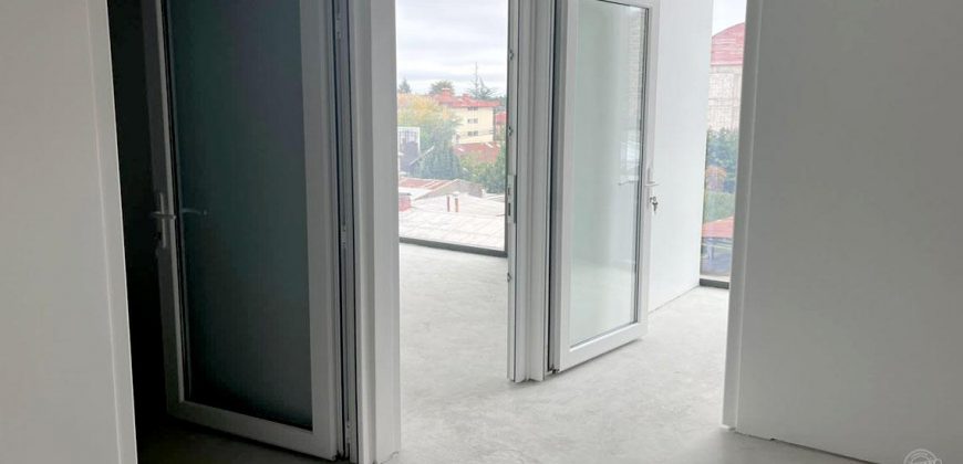 Arrendamos oficina en Edificio Vanguardia Center