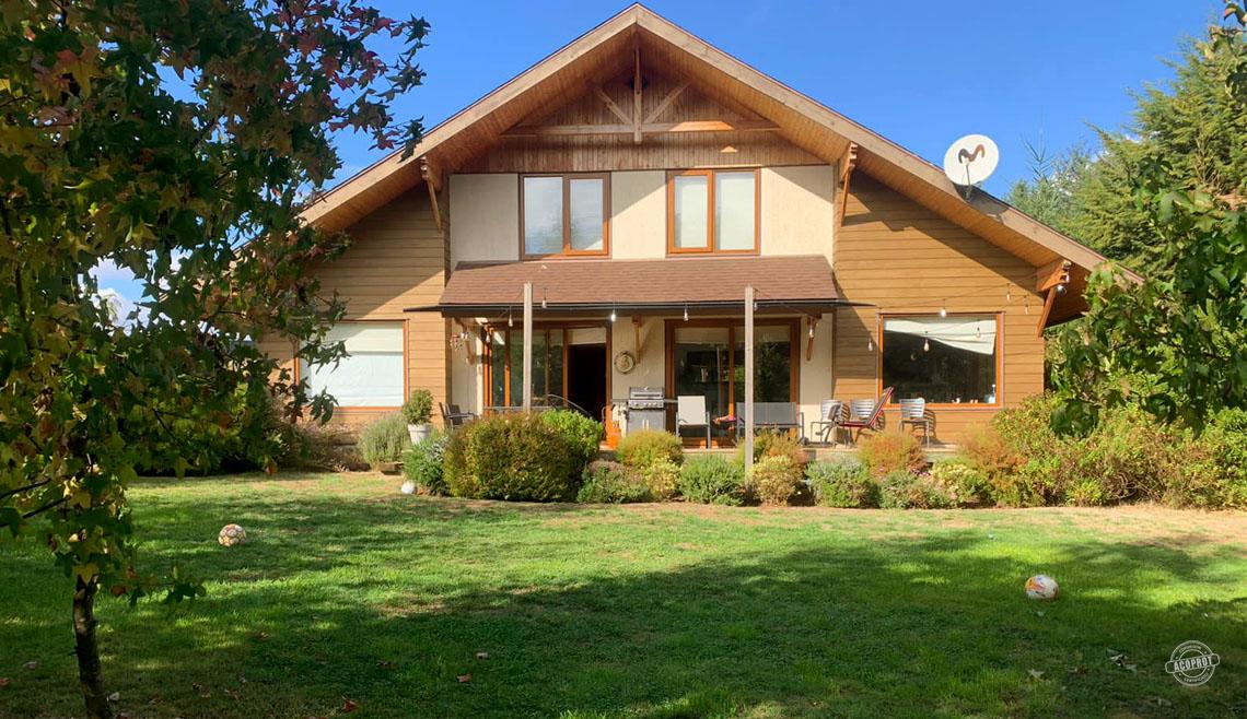 Arrendamos hermosa casa en Condominio Lomas del Carmen