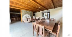 EN VENTA IMPECABLE DEPARTAMENTO EN EDIFICIO VERGEL