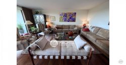 EN VENTA IMPECABLE DEPARTAMENTO EN EDIFICIO VERGEL