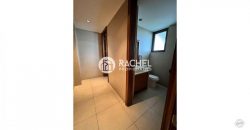 EN VENTA IMPECABLE DEPARTAMENTO EN EDIFICIO VERGEL