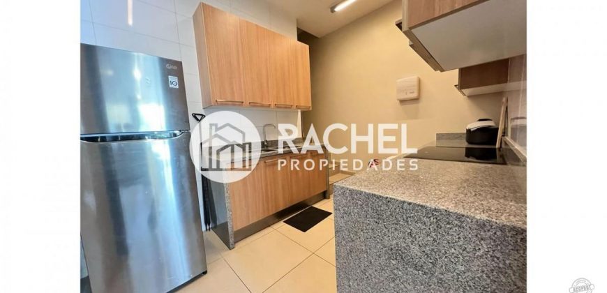 EN VENTA IMPECABLE DEPARTAMENTO EN EDIFICIO VERGEL